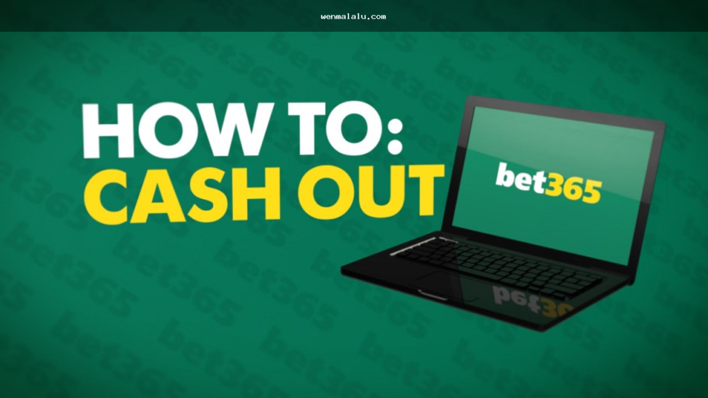 Android user comparing mobile site, app, and APK download options