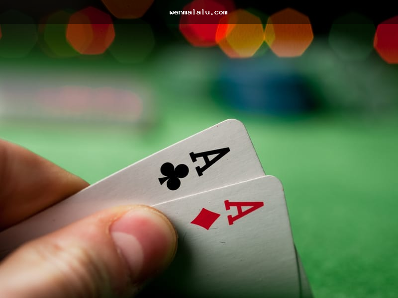 Online casino interface with various games